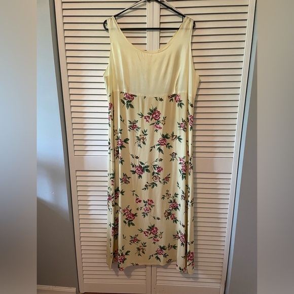 Vintage Maxi Satin Floral Dress Empire Waist Size XL Light Yellow Pink Green - Picture 2 of 15